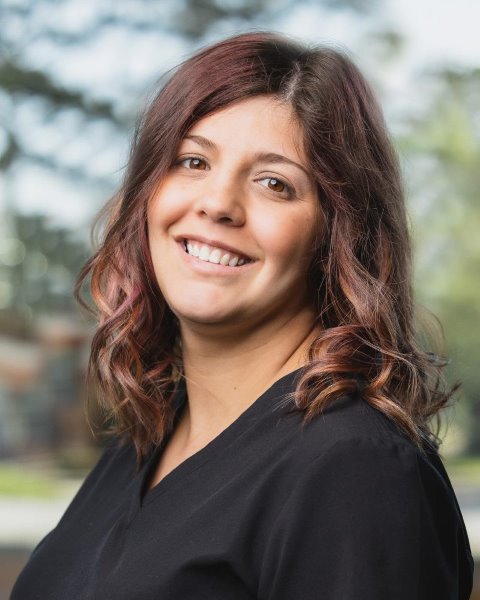 Nichole Headshot