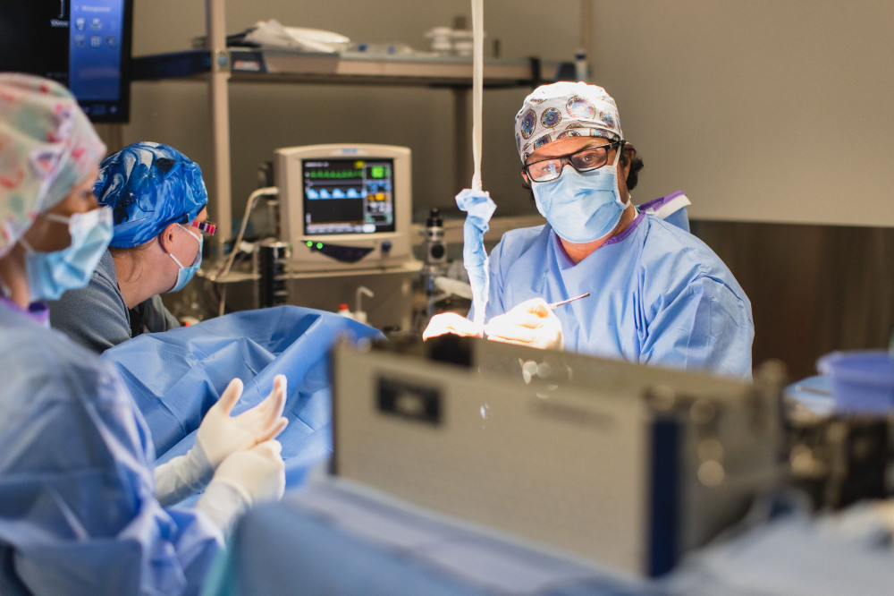 Dr. Jonathan Suber in Surgery